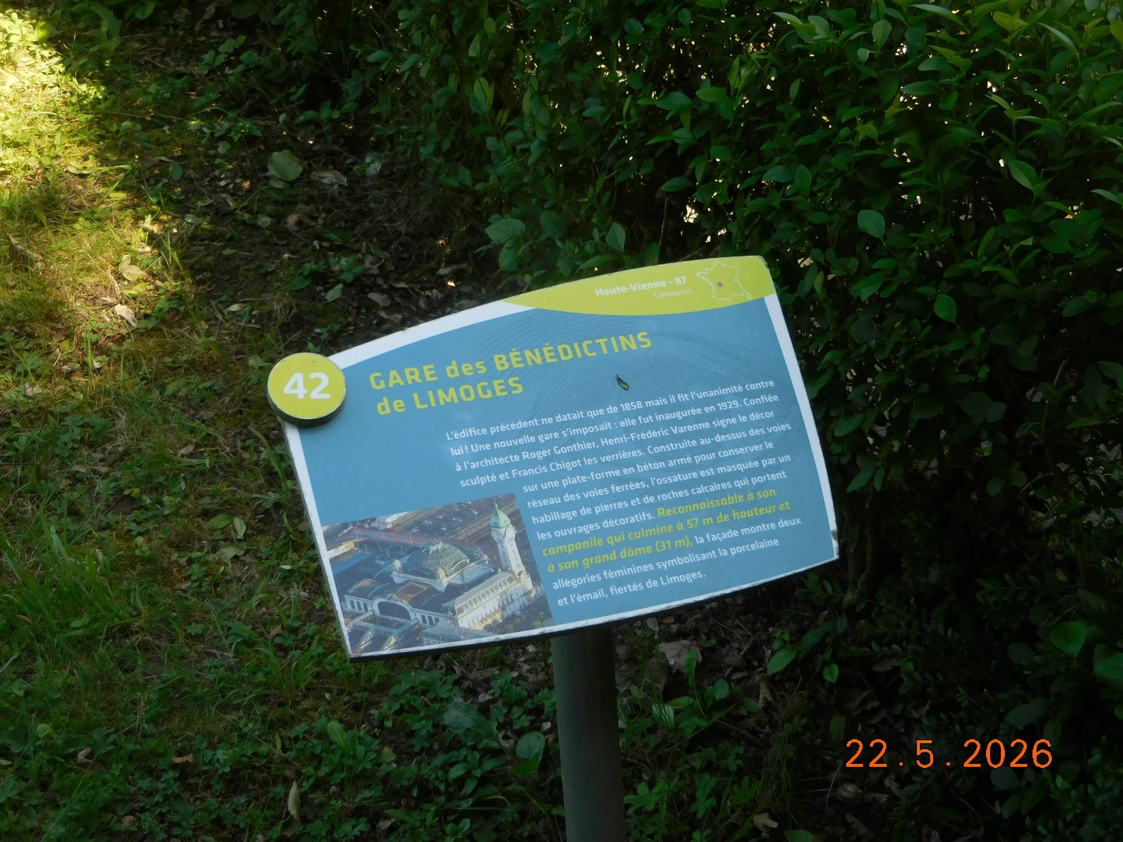 Reproduction au 1/30éme monuments et villages français